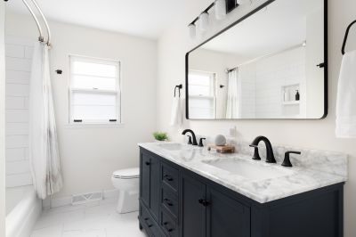 Double Vanity Spaces